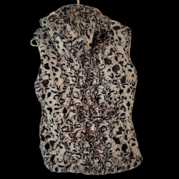 Adriana Vest Animal Print Faux Fur Reversible quilted Medium NEW - Picture 10 of 16